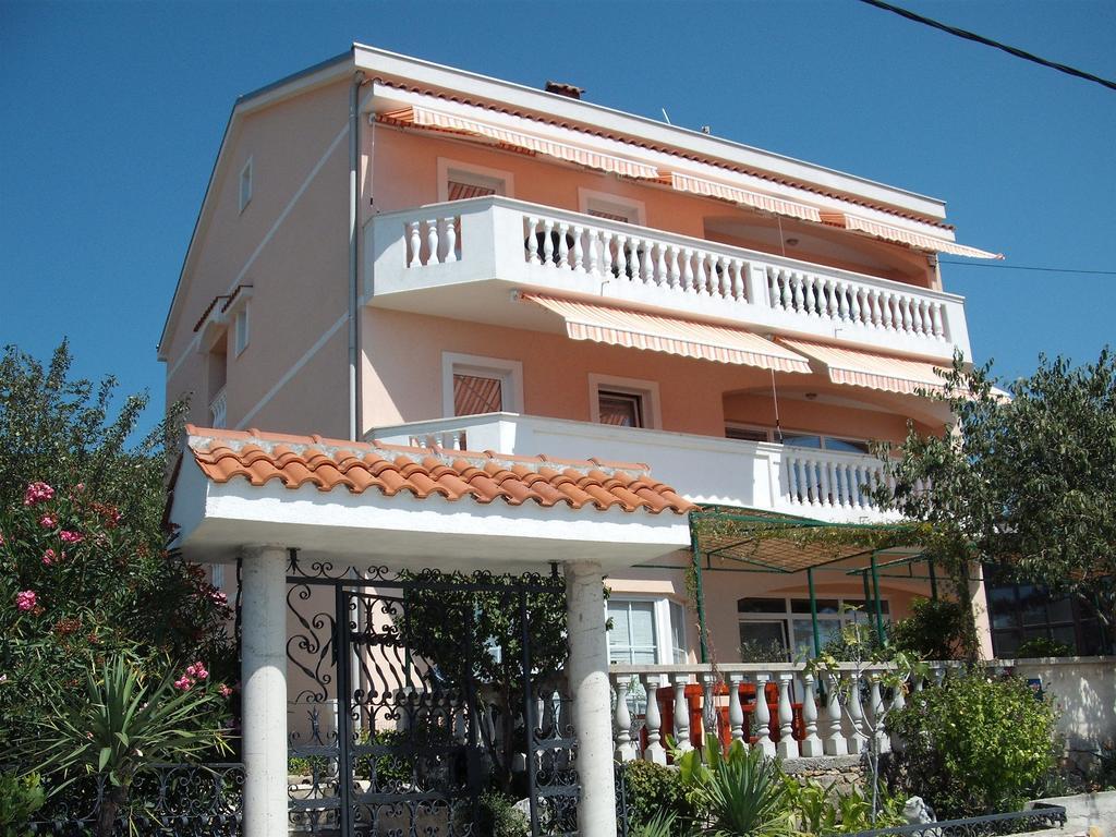 Apartments Velic ซริกเวนิซา ภายนอก รูปภาพ