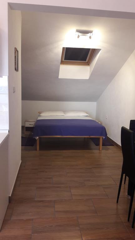 Apartments Velic ซริกเวนิซา ภายนอก รูปภาพ