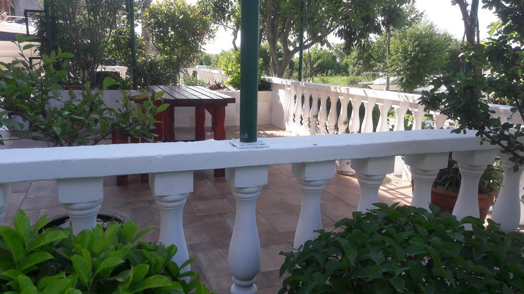 Apartments Velic ซริกเวนิซา ภายนอก รูปภาพ