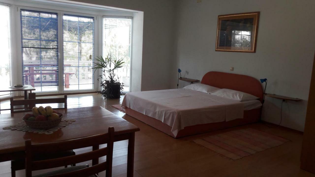 Apartments Velic ซริกเวนิซา ภายนอก รูปภาพ